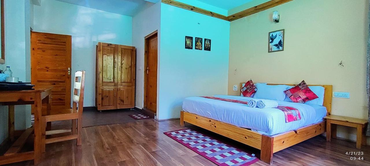 Tirthan Grand Riverside Banjār Dış mekan fotoğraf